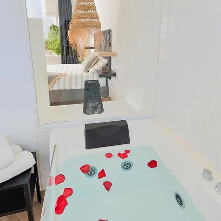Mauresque Experience Luxury Apartment *